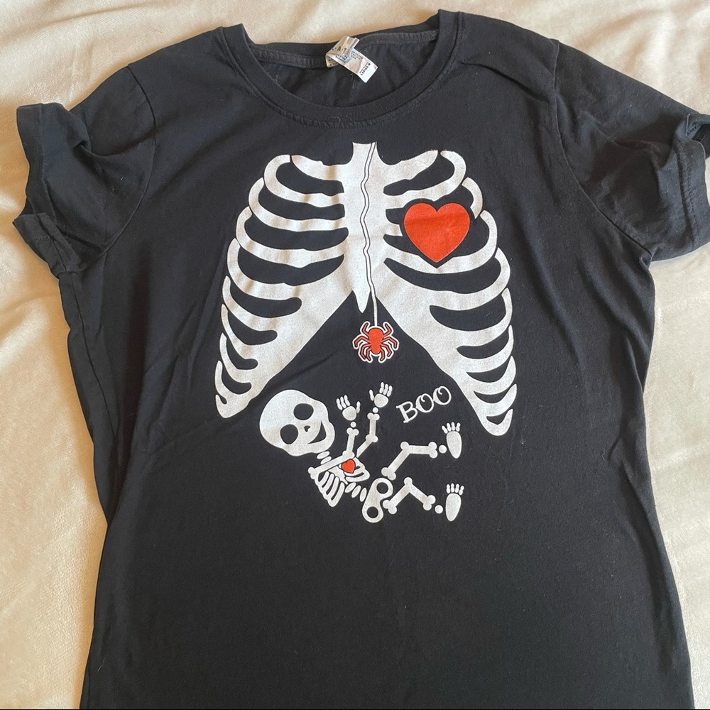 Expectant Mother Halloween Costume baby skeleton shirt